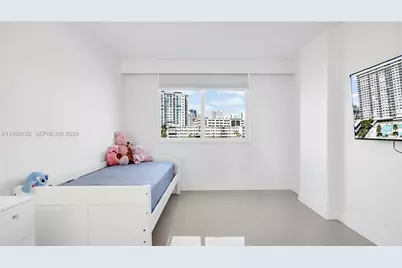 300 Bayview Dr #307, Sunny Isles Beach, FL 33160 - Photo 29