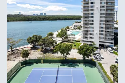 300 Bayview Dr #307, Sunny Isles Beach, FL 33160 - Photo 41