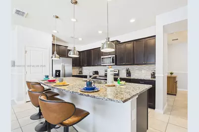 3806 Lana Avenue, Davenport, FL 33897 - Photo 7