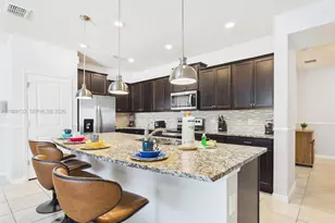 3806 Lana Ave, Davenport, FL 33897 - Photo 7