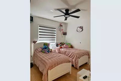 909 NE 42nd Ave, Homestead, FL 33033 - Photo 17