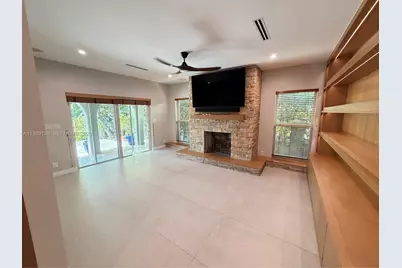 3200 NE 165th St, North Miami Beach, FL 33160 - Photo 11