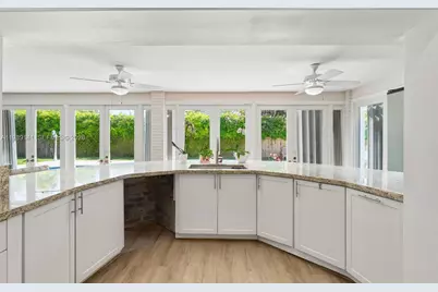 7390 SW 114th St, Pinecrest, FL 33156 - Photo 9