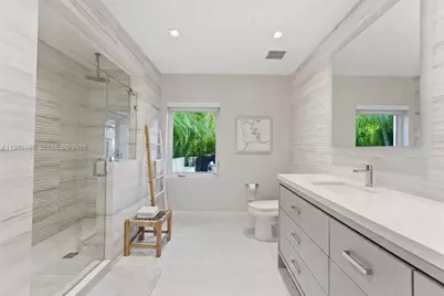 748 Palermo Ave, Coral Gables, FL 33134 - Photo 17