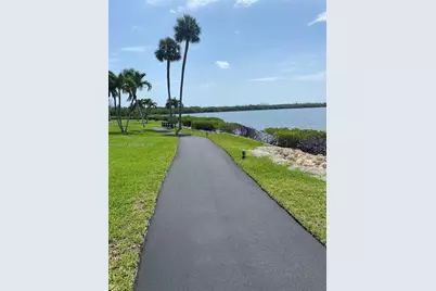 3432 NE Causeway Boulevard APT#102, Hutchinson Island, FL 34957 - Photo 15