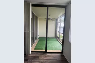 109 Lake Emerald Dr #102, Oakland Park, FL 33309 - Photo 11