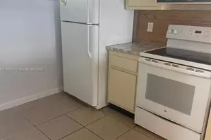 109 Lake Emerald Dr, Oakland Park, FL 33309 - Photo 3