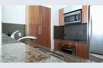300 S Biscayne Blvd #PH-3805, Miami, FL 33131 - Photo 5