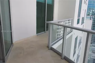 300 S Biscayne Blvd, Miami, FL 33131 - Photo 9