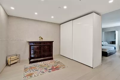 520 Brickell Key Dr #A1015, Miami, FL 33131 - Photo 11