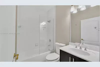 2342 SE 10th St #., Homestead, FL 33035 - Photo 27