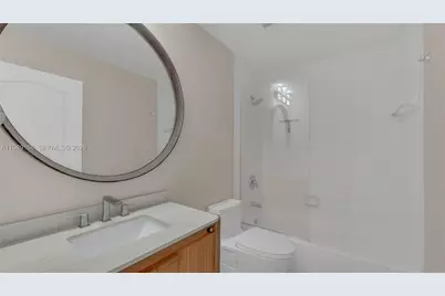 2342 SE 10th St #., Homestead, FL 33035 - Photo 19