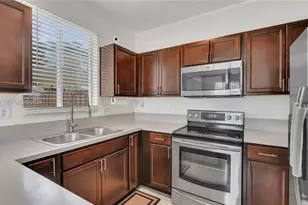 2342 SE 10th St, Homestead, FL 33035 - Photo 13