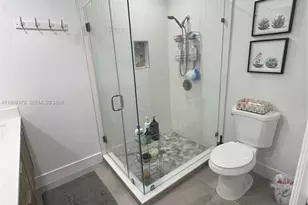 7632 NW 166th Terrace, Hialeah, FL 33015 - Photo 17