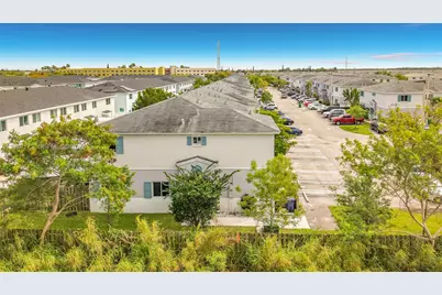 451 NW 12th Ave, Florida City, FL 33034 - Photo 35