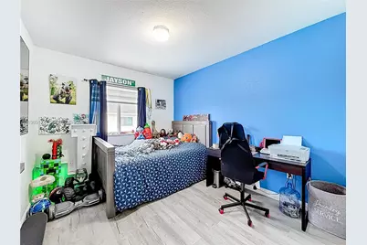 451 NW 12th Ave, Florida City, FL 33034 - Photo 17