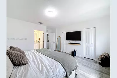 451 NW 12th Ave, Florida City, FL 33034 - Photo 25