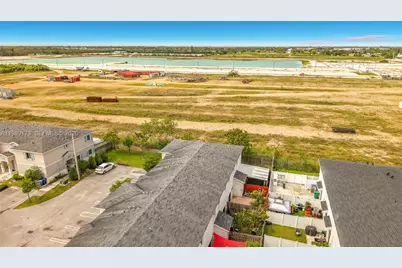 451 NW 12th Ave, Florida City, FL 33034 - Photo 39