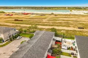 451 NW 12th Ave, Florida City, FL 33034 - Photo 39