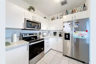 451 NW 12th Ave, Florida City, FL 33034 - Photo 11