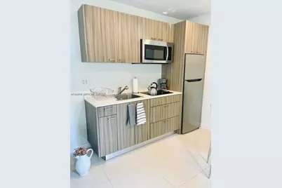 1419 West Ave #106, Miami Beach, FL 33139 - Photo 9