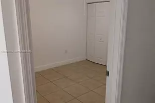 8782 SW 12th St, Miami, FL 33174 - Photo 9