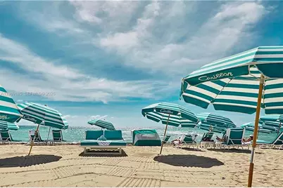 6899 Collins Ave #1605, Miami Beach, FL 33141 - Photo 9