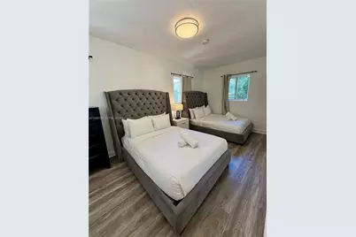 1542 Jefferson Ave #8, Miami Beach, FL 33139 - Photo 11