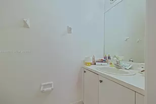 1490 NE 33rd Ave, Homestead, FL 33033 - Photo 9