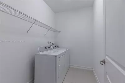 11524 SW 16th St, Pembroke Pines, FL 33025 - Photo 15