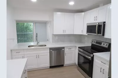 [Address not provided], Miami, FL 33157 - Photo 5