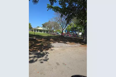 1680 NW 122nd St, North Miami, FL 33167 - Photo 31