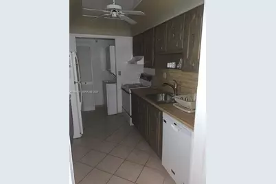 303 Racquet Club Rd #206, Weston, FL 33326 - Photo 7