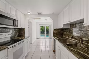 4750 NE 17th Ave, Pompano Beach, FL 33064 - Photo 15