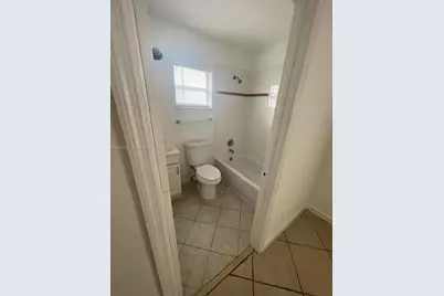 2321 NW 6th Ct, Fort Lauderdale, FL 33311 - Photo 13