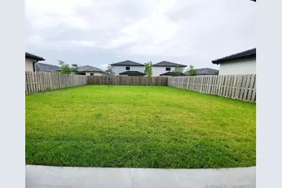 14651 SW 21st St, Miami, FL 33175 - Photo 3