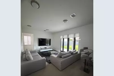 14651 SW 21st St, Miami, FL 33175 - Photo 5