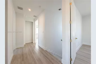 11836 SW 272nd Ter, Homestead, FL 33032 - Photo 7