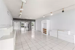 806 Cypress Grove Ln, Pompano Beach, FL 33069 - Photo 9