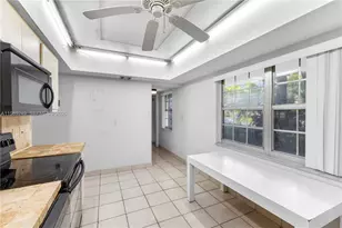 806 Cypress Grove Ln, Pompano Beach, FL 33069 - Photo 23