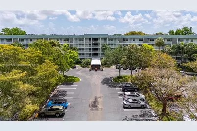 806 Cypress Grove Ln #111, Pompano Beach, FL 33069 - Photo 37