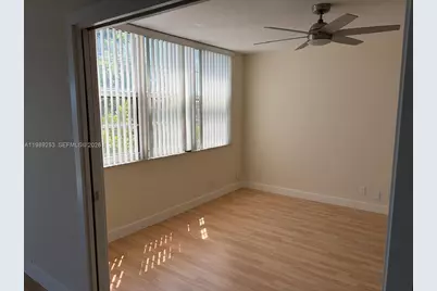 3520 Oaks Way #407, Pompano Beach, FL 33069 - Photo 7