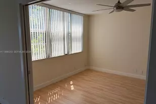 3520 Oaks Way, Pompano Beach, FL 33069 - Photo 7