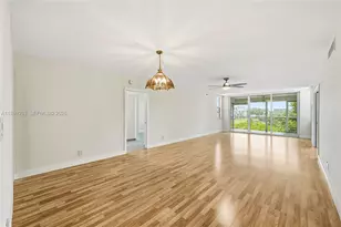 3520 Oaks Way, Pompano Beach, FL 33069 - Photo 19