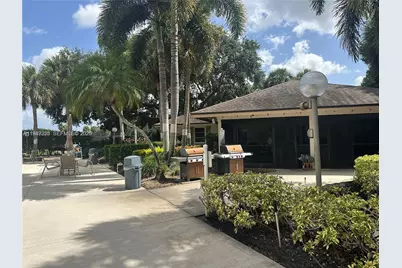 3520 Oaks Way #407, Pompano Beach, FL 33069 - Photo 31