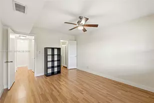 3520 Oaks Way, Pompano Beach, FL 33069 - Photo 25