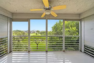 3520 Oaks Way, Pompano Beach, FL 33069 - Photo 27