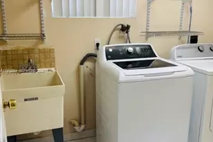 4621 SW 99th Ct, Miami, FL 33165 - Photo 7