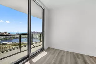 101 Diplomat Pkwy, Hallandale Beach, FL 33009 - Photo 25