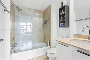 18911 Collins Ave, Sunny Isles Beach, FL 33160 - Photo 29